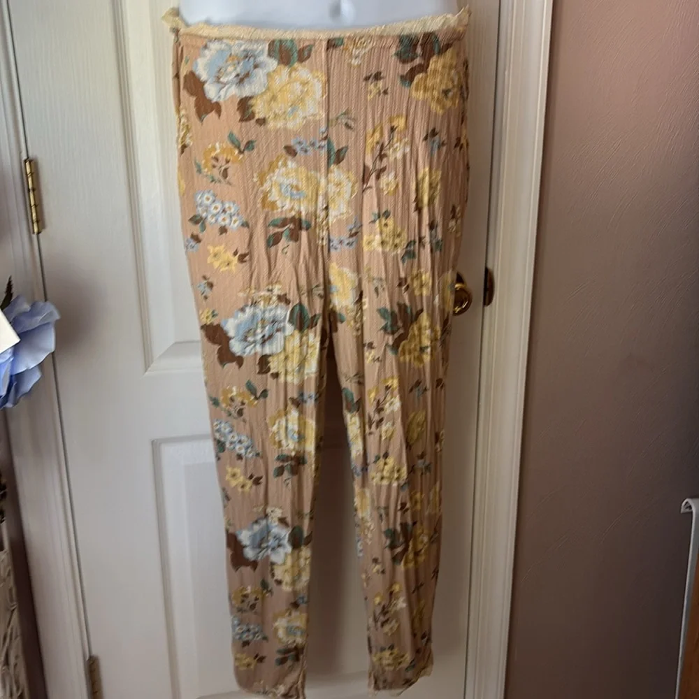 Free People Floral Print Lounge Pants - Picture 2 of 9